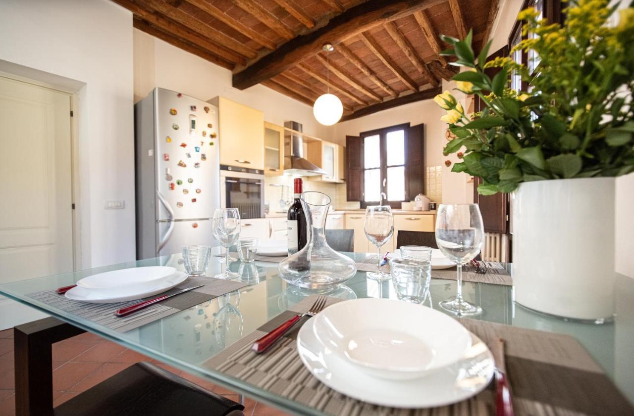 Serena Apartment, Cosy Close Center Town Lucca Ngoại thất bức ảnh