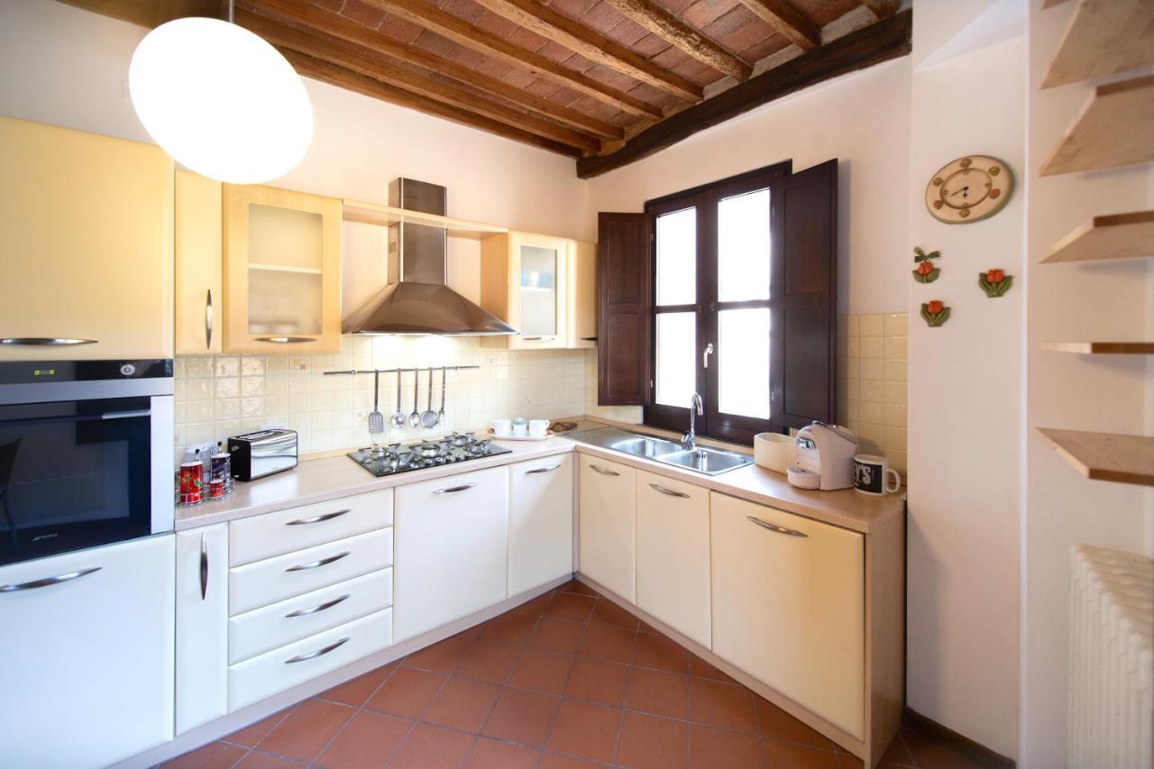Serena Apartment, Cosy Close Center Town Lucca Ngoại thất bức ảnh