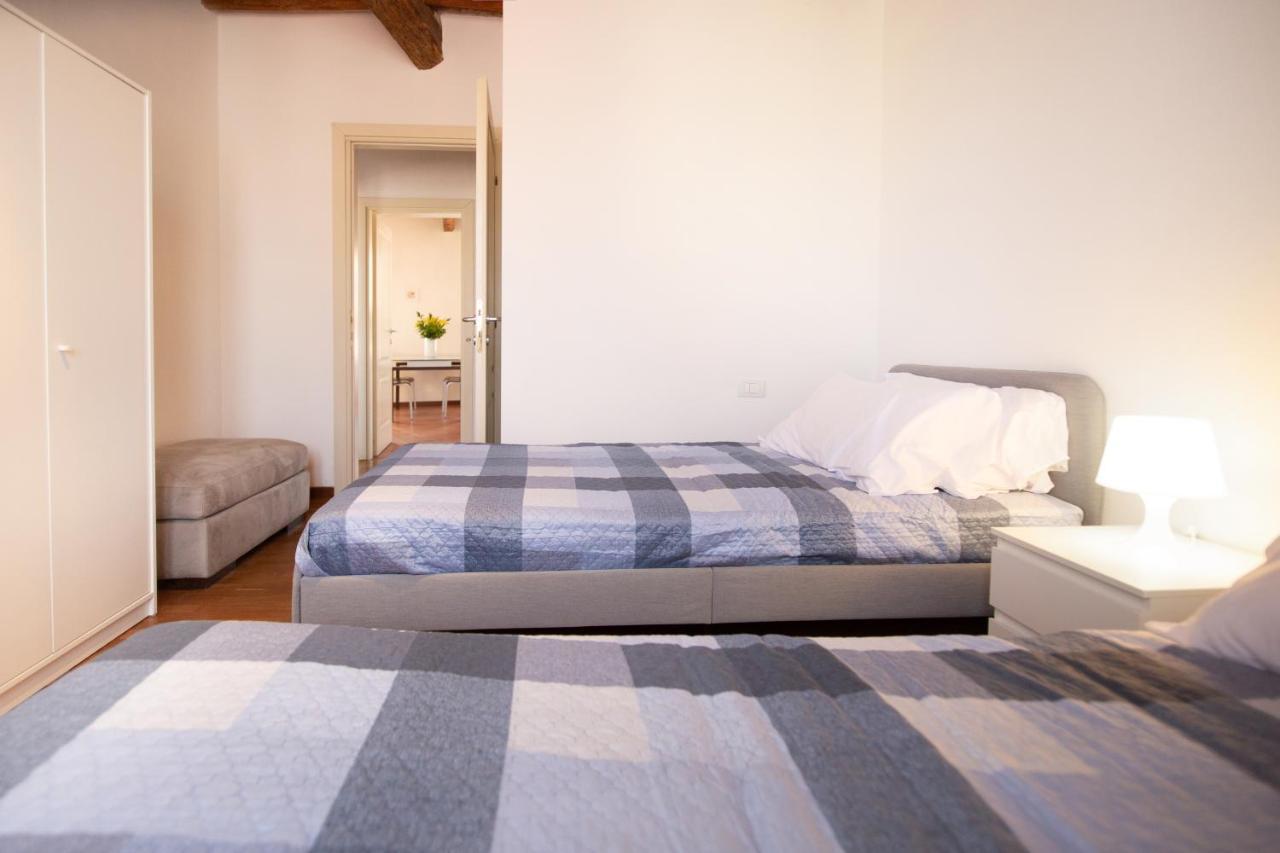Serena Apartment, Cosy Close Center Town Lucca Ngoại thất bức ảnh