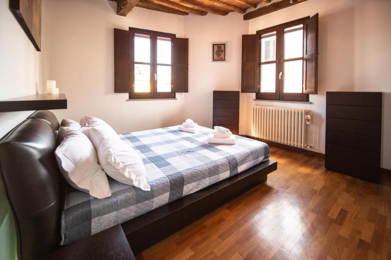 Serena Apartment, Cosy Close Center Town Lucca Ngoại thất bức ảnh