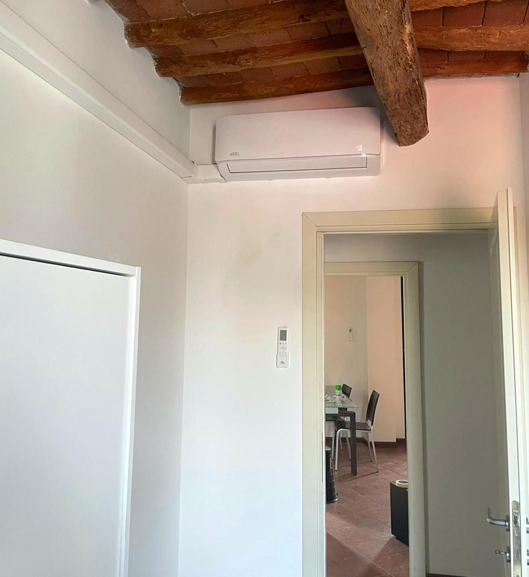 Serena Apartment, Cosy Close Center Town Lucca Ngoại thất bức ảnh